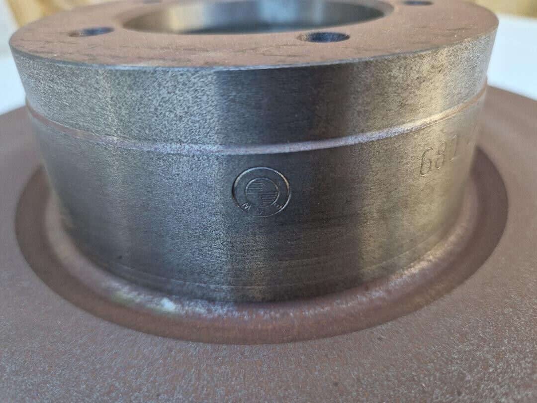 Picture 5 of 6