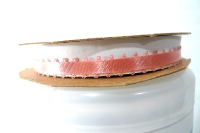 5(+) yds Medium Salmon Picot Feather Edge RIBBON 3/16'' Double Sided
