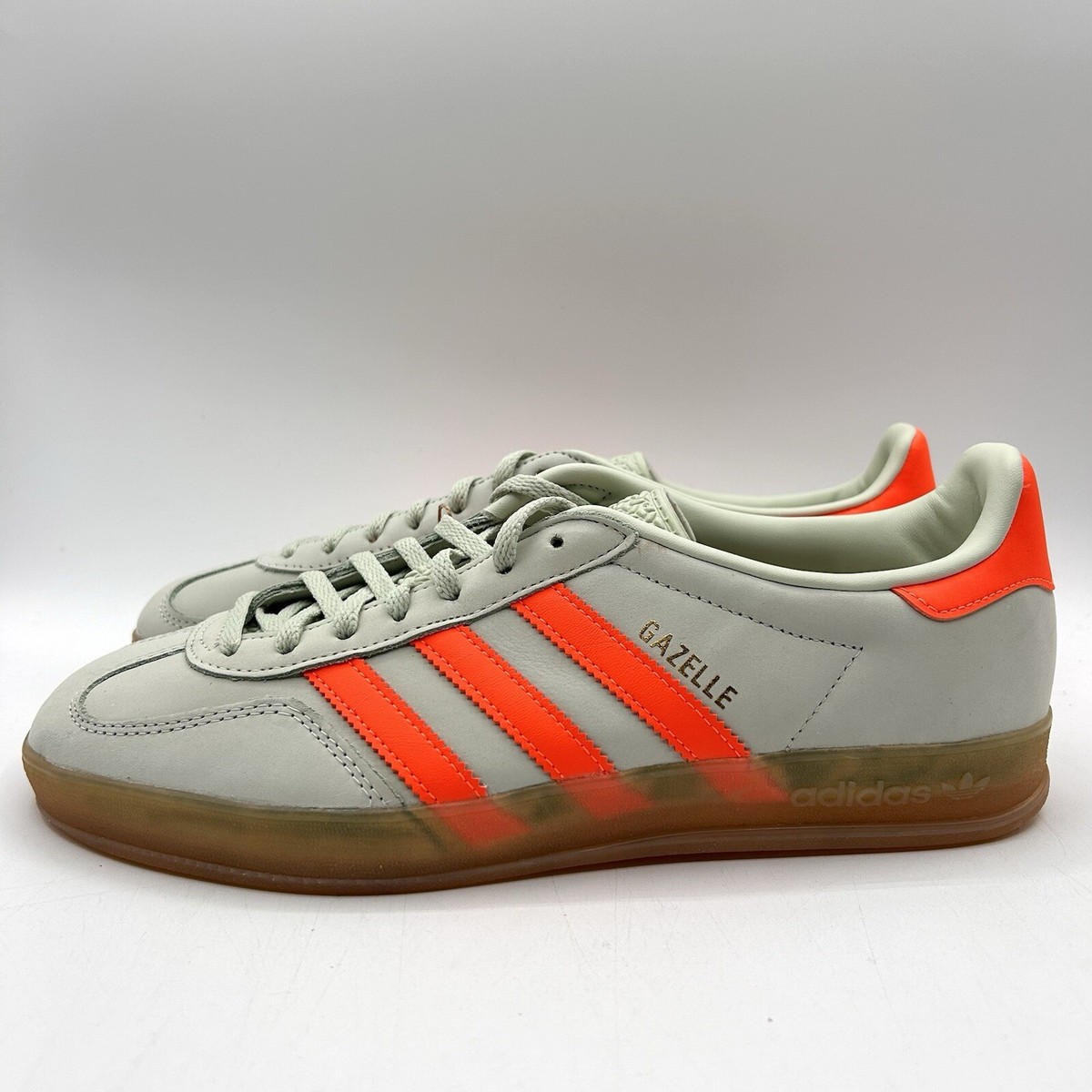 Adidas Women's Gazelle Indoor Size 8.5 Linen Green Solar Adidas Women's Gazelle Indoor Size 8.5 Linen Green Solar