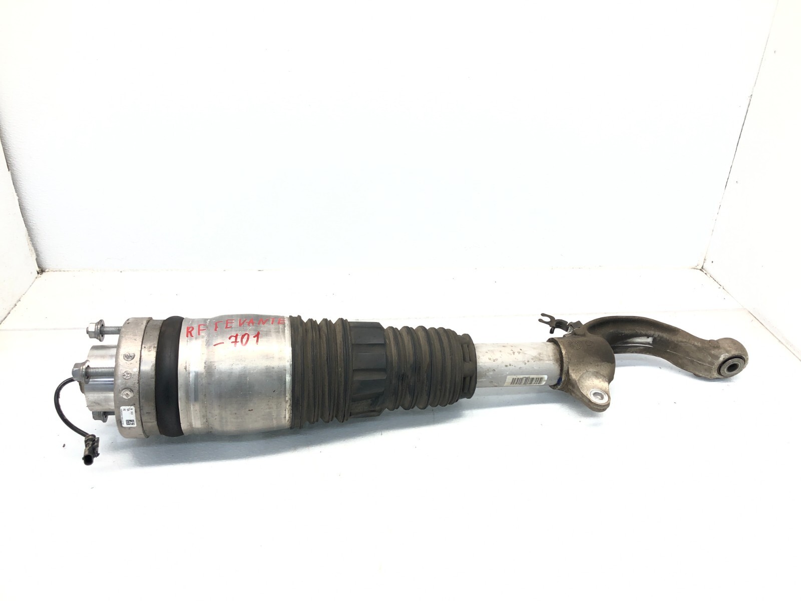 2017-2020 MASERATI LEVANTE 3.0L RIGHT PASS FRONT AIR STRUT ABSORBER OEM 25K MILE