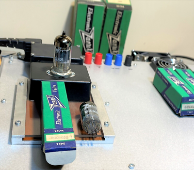 ECC803S /ECC83/12AX7 MULLARD TESTED WITH ROETEST V10 LONG
