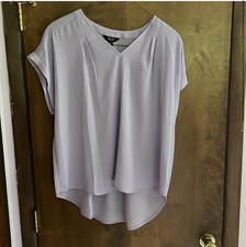 Vera Wang Women’s Dress Shirt