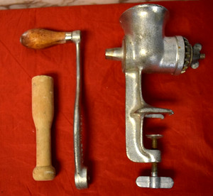 Landers 31 Meat Grinder