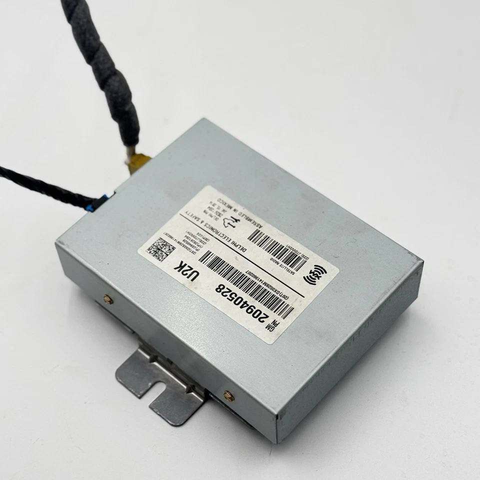 Módulo de control satelital antena radio deportiva Chevy Captiva 2012-2015 20940528 Foto 2 de 4