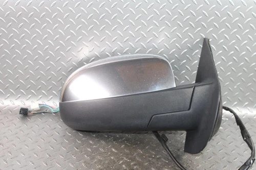 07-09 Tahoe Chrome Cap Passenger Right RH Power Door Mirror Turn Signal OEM WTY