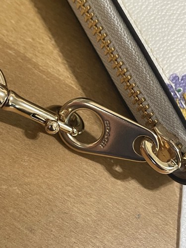 Coach C 8336 Long Zip Around Wallet With Dreamy Veggie Print Chalk Multi - Picture 6 of 11