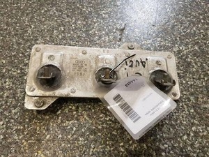 AUDI A6 Avant 4F5, C6 Lüfterrelais 4A0959493 2.50 Diesel 1996 33853539