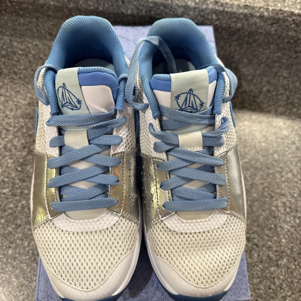 Zapatos de baloncesto Nike Ja 1 Morant talla 6Y GS azul plata FJ1266 400 "BONITOS" Foto 2 de 4