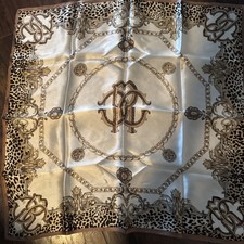 Squisito!!  Roberto Cavalli Sciarpa di Seta Beige Catena Leopardata Quadrata 21” x 21”