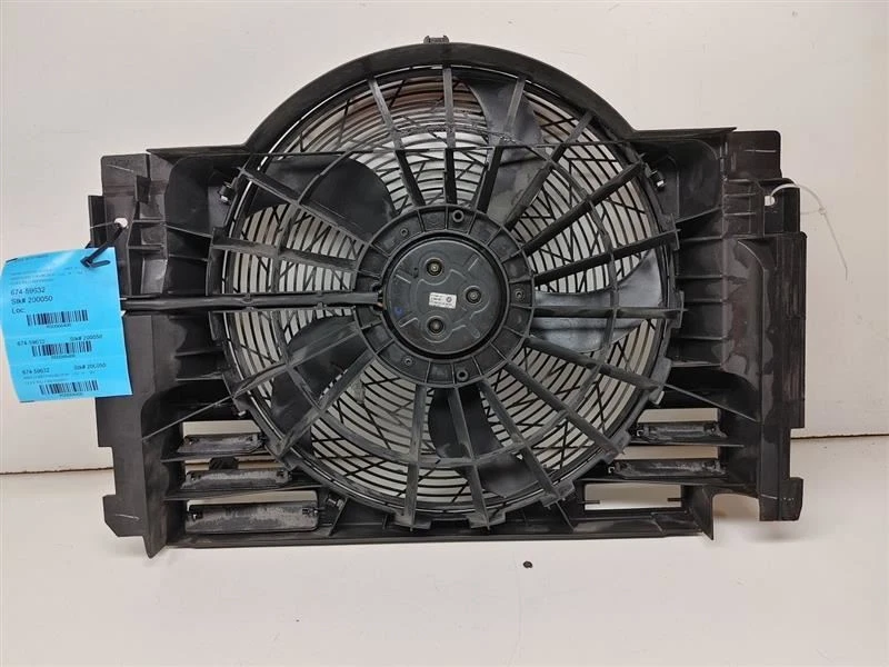 BMW X5 2001 conjunto de ventilador de refrigeración del radiador Foto 4 de 4