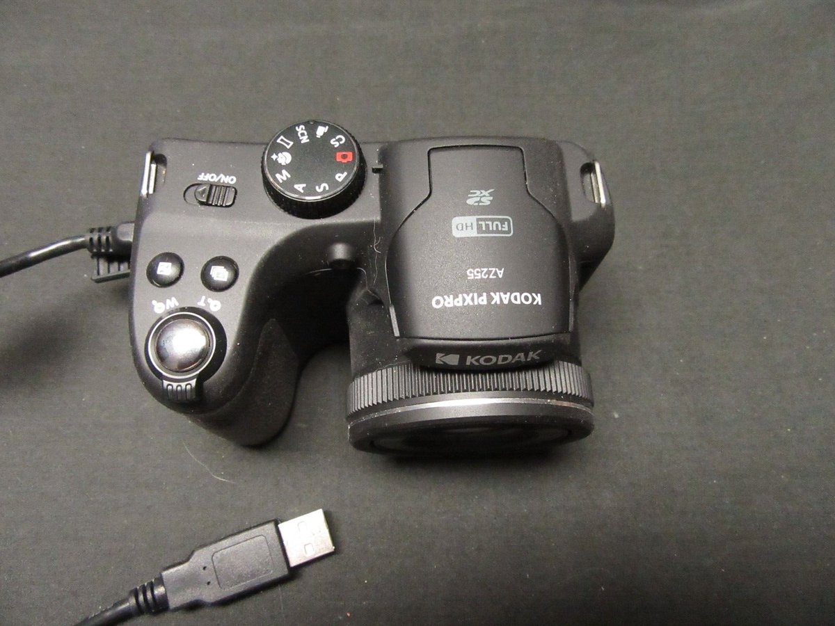 Kodak Pixpro AZ255 Digital Camera with Batteries & Memory Card d6