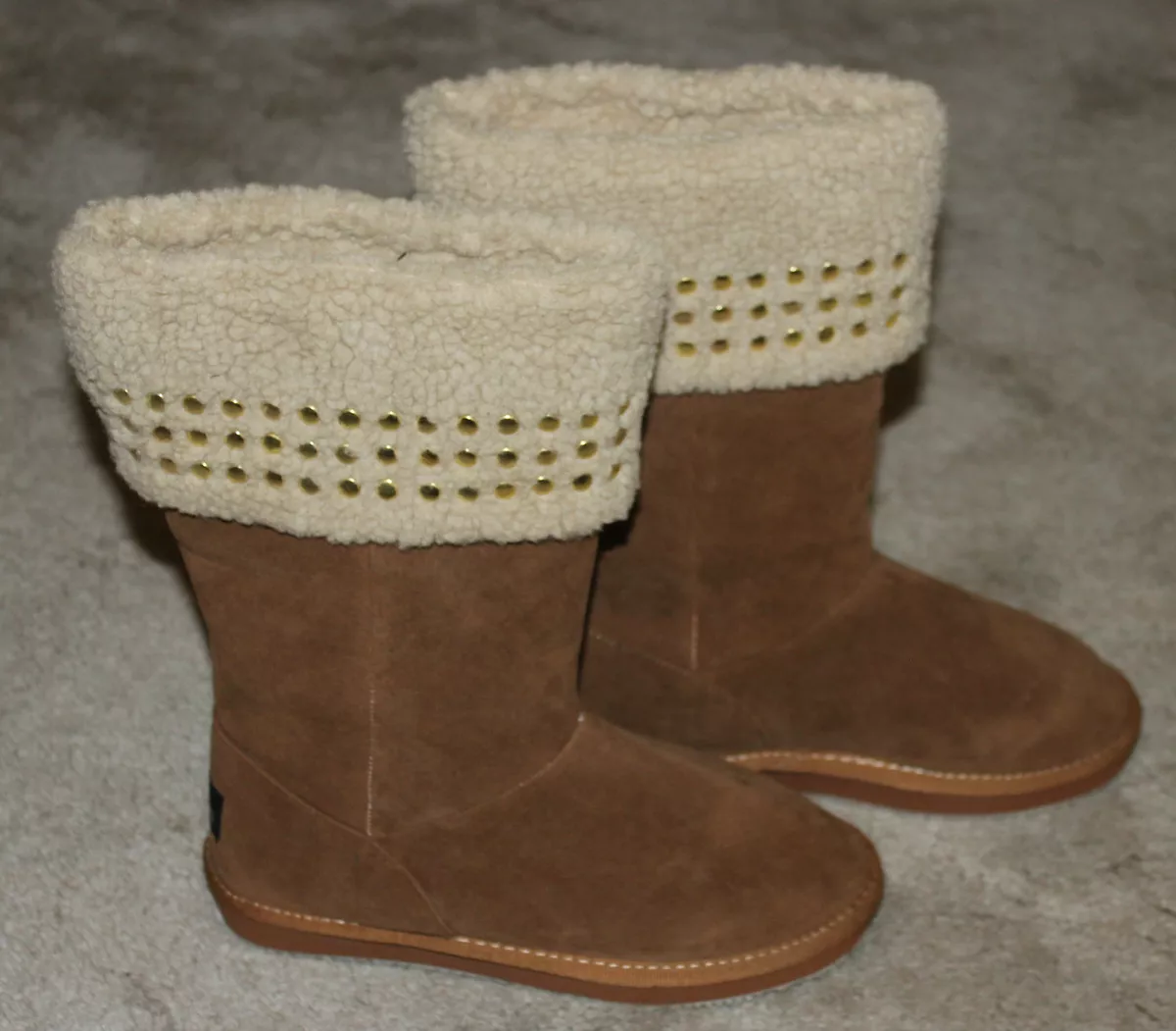 Dereon boots sale