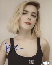 Kiernan Shipka Chilling Adventures Sabrina Autographed Signed 8x10 Photo COA 