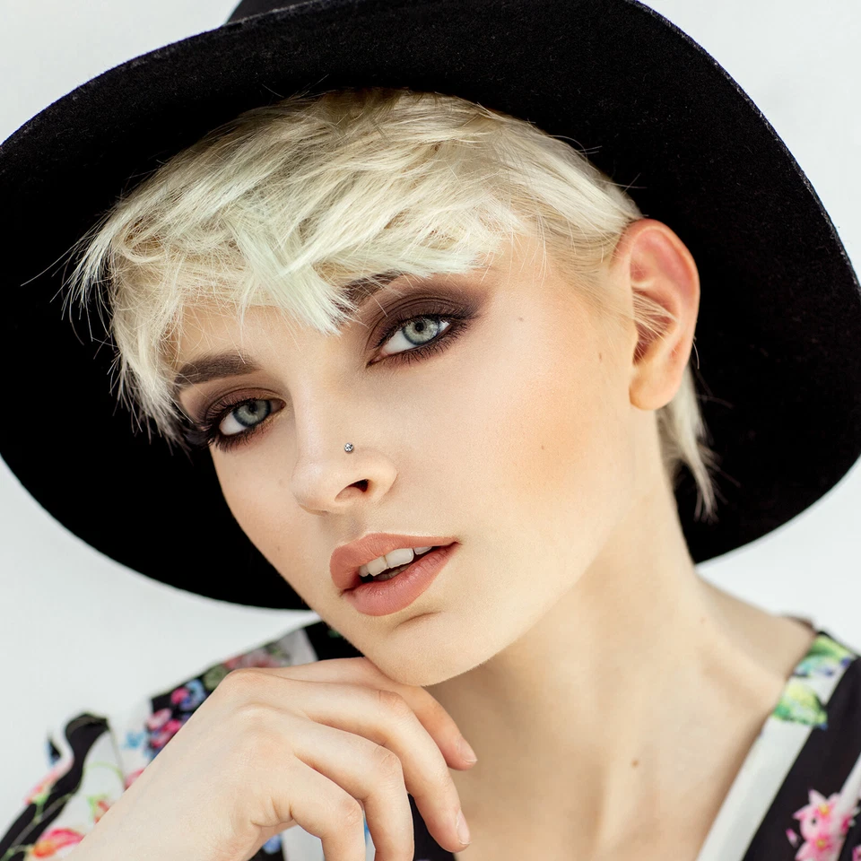 60pcs 20G Nose Rings Studs for Women Men L-Shaped Nose Piercing Jewelry 1.5mm - Image 4 of 4