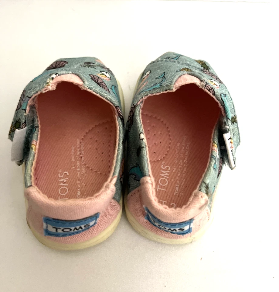 Zapatos TOMS Bebé Clásicos Sin Cordones de Lona Arco Iris Delfines Piña Bebé Talla T2 Foto 3 de 4