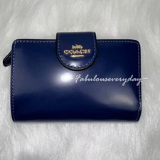 Coach Medium Corner Zip Wallet In Leather/Gold/True Navy CW526 NWT