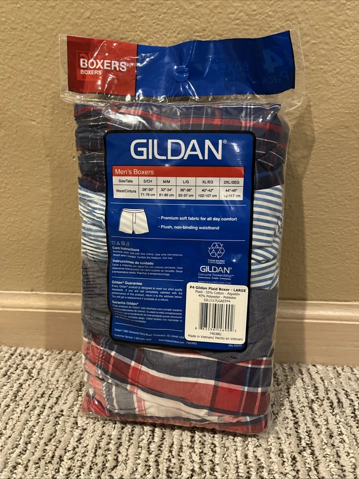 Paquete de 4 calzoncillos boxer GILDAN para hombre talla L 36-48 tartán, rayas, lisos - en paquete Foto 2 de 4