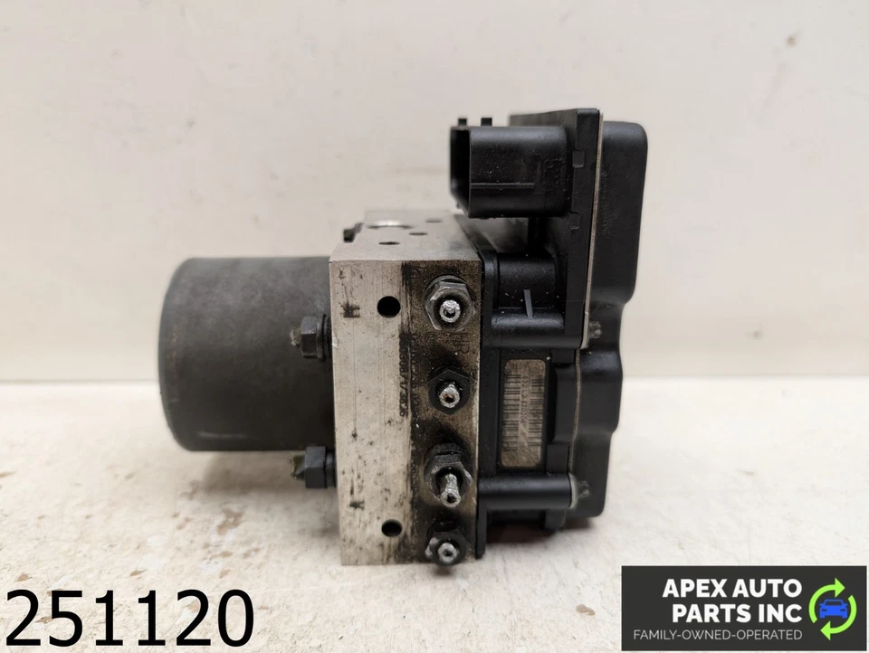 OEM 2005 Ford E-150 5.4L ABS Anti-Lock Brake Pump Assembly - Image 4 of 4