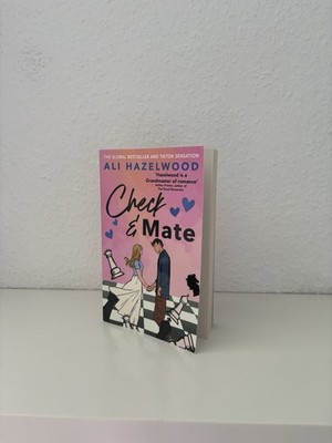 Check & Mate/Ali Hazelwood/Englisch/Keine Leserillen