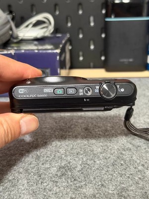 Nikon Coolpix S6600 16.0MP Flip-out Screen Compact Digital Camera
