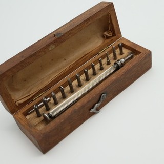 Juego de relojero reductor de rodillos fresa en caja de madera