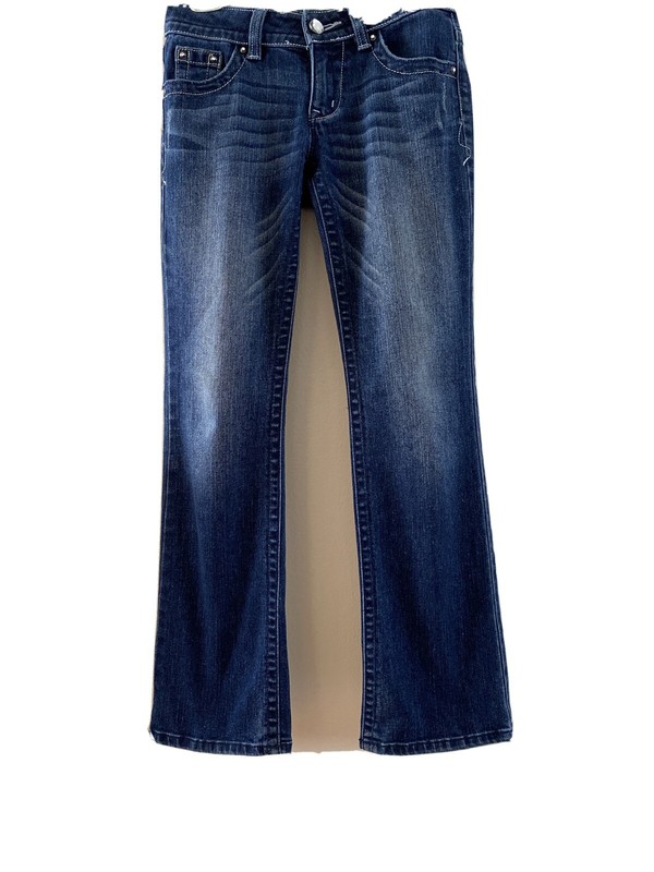 Apt 9 Bootcut leg modern fit Women's Blue Jeans Size P0