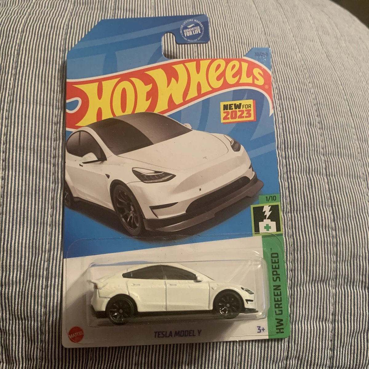Hot Wheels Tesla Model Y White 37 2023 HW Green Speed eBay