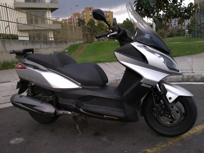 Support de plaque carenage arriere kymco x-town x town 125 300 2016