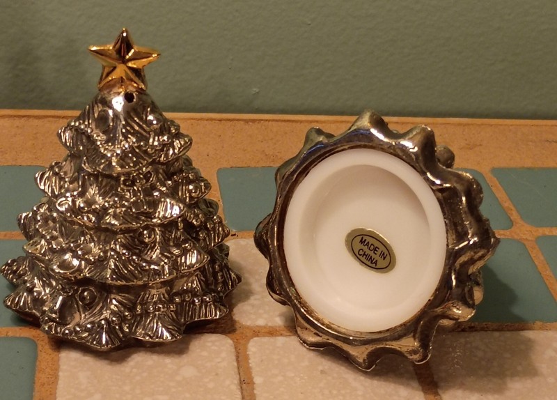 Godinger Silver Treasures Christmas Tree Silver Salt And Pepper Shakers NIB