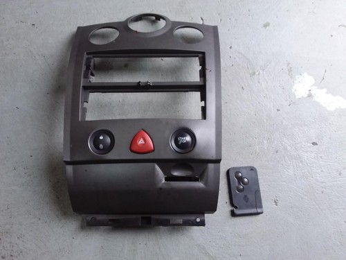 RENAULT MEGANE IGNITION W/ KEY X84, 12/03-08/10 03 04 05 06 07 08 09 10