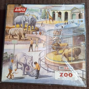 Vtg Airfix HO-OO Zoo Playset Kitset 1686 Diorama Mint Boxed Unused 60s 1/72 1/76