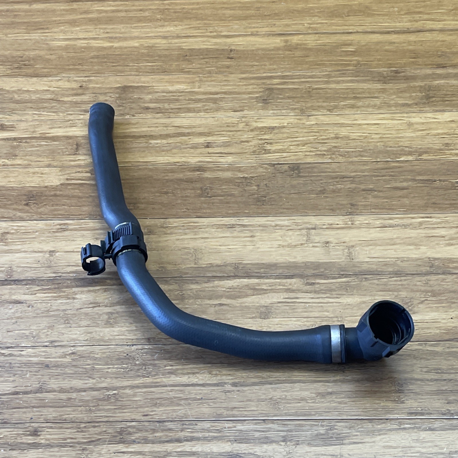 2014-2020 BMW i8 I12 1.5L AWD Engine Coolant Cooling Hose Tube Pipe OEM
