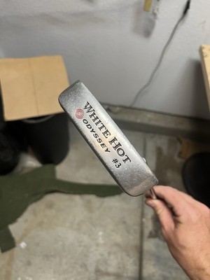 Odyssey White Hot #3 Putter Right-Handed 33.5 In Super Stroke Grip 3.0