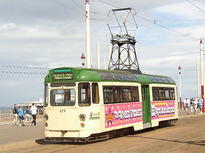 TRAMCAR 679 - BLACKPOOL TRAM Photo B