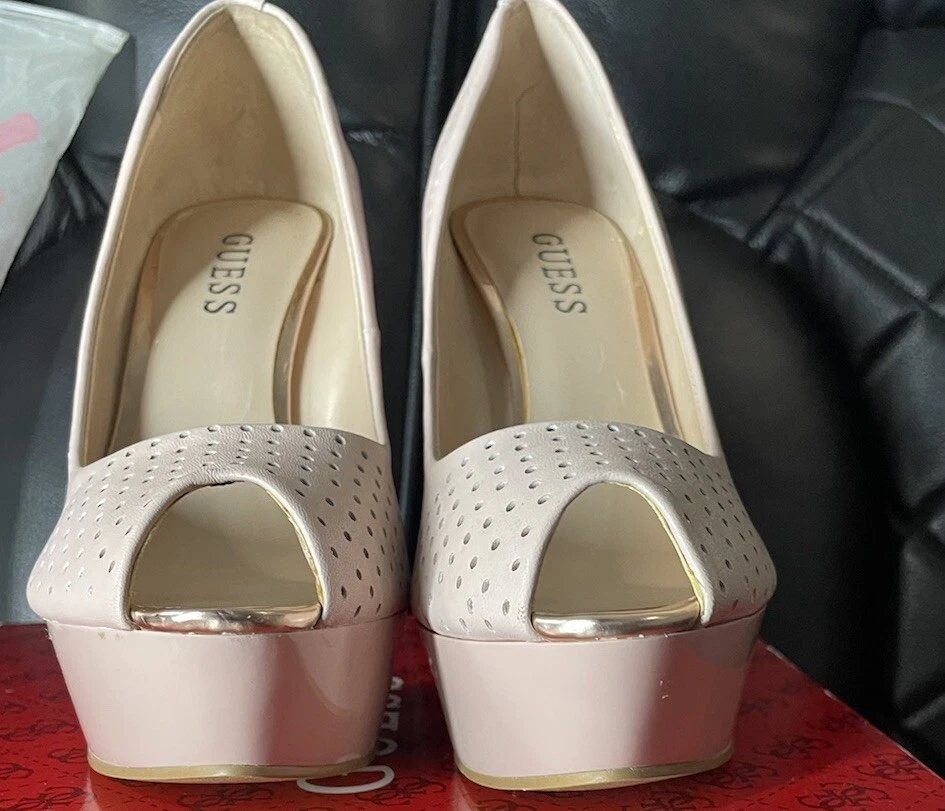 Zapatos de tacón alto con plataforma Guess talla 8 ligeros. Zapato de aguja rosa elegante con punta abierta🔥 Foto 2 de 4