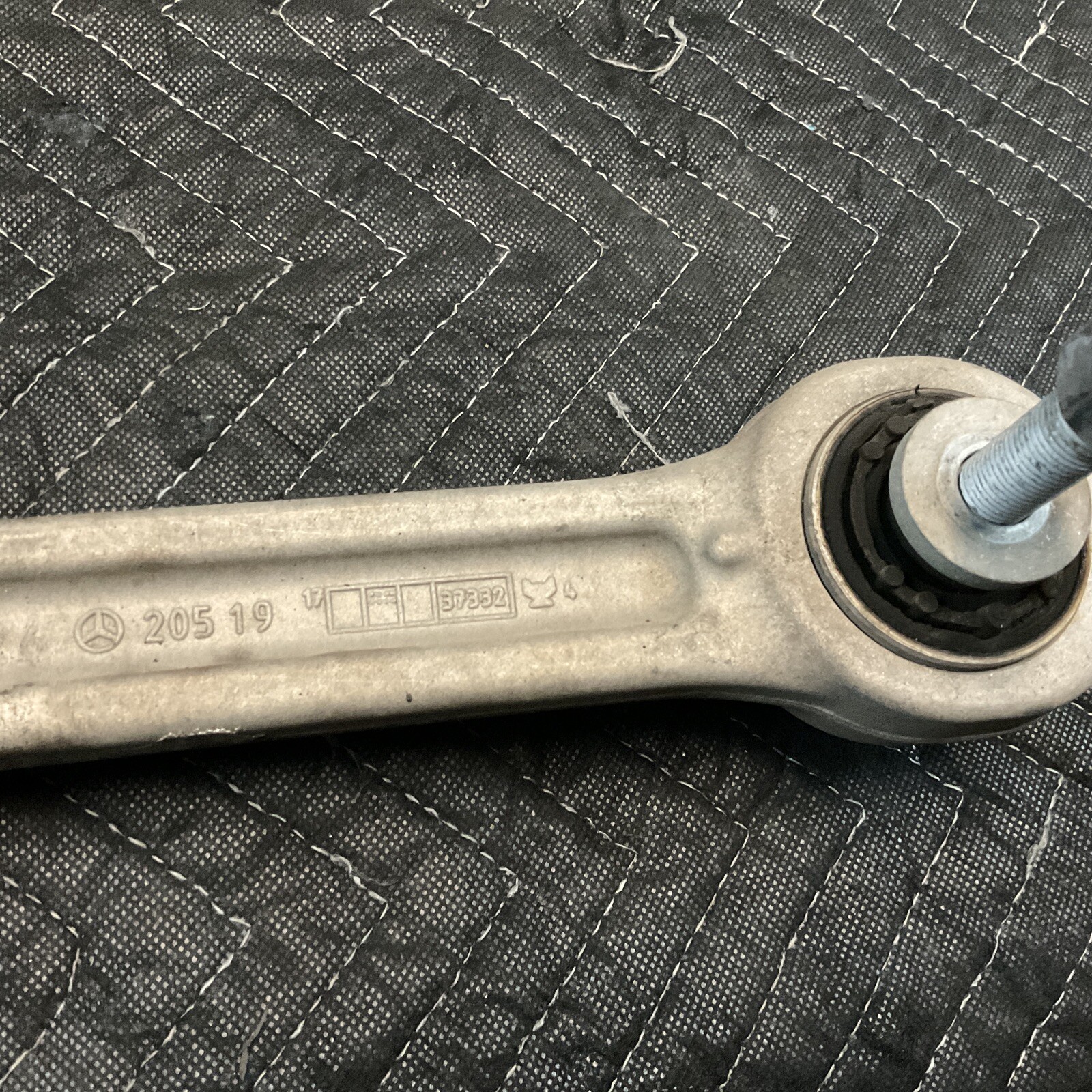 2018-2021 MERCEDES E63S AMG OEM FRONT RIGHT LOWER CONTROL ARM  