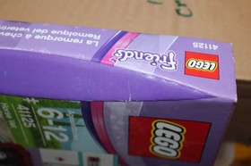 Lego (41125) Friends,  Horse Vet Trailor, New in factory sealed Box