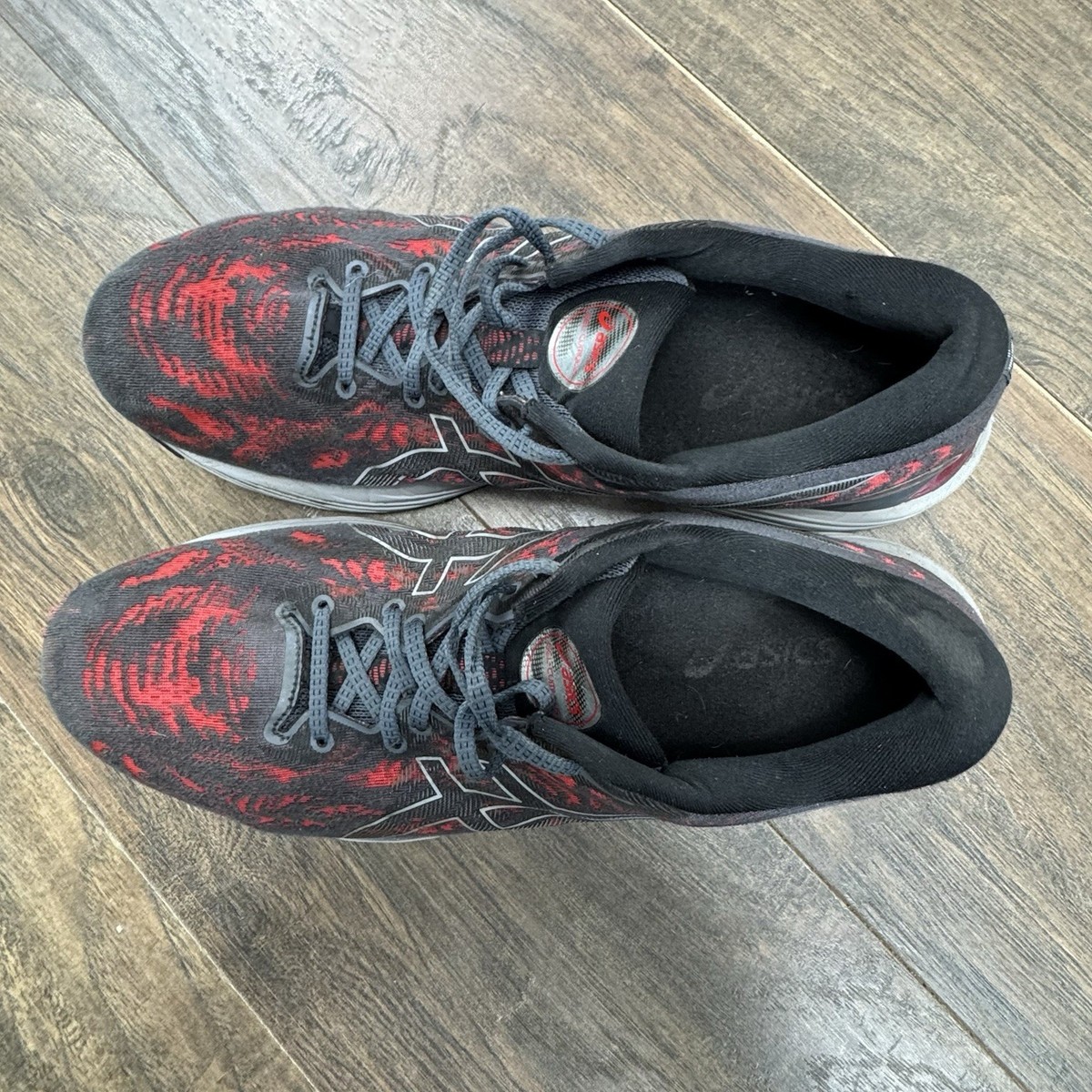 ASICS Men’s 10.5 Running Shoe Sneakers Gel Cumulus 12 Black Red Asics Men main image 4