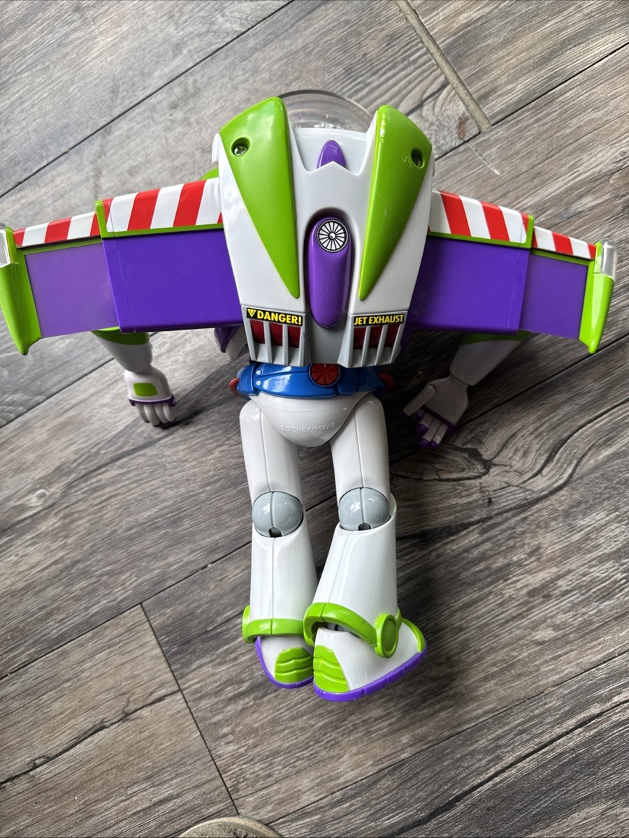 Pixar Toy Story Signature Collection Buzz Lightyear Utility Belt