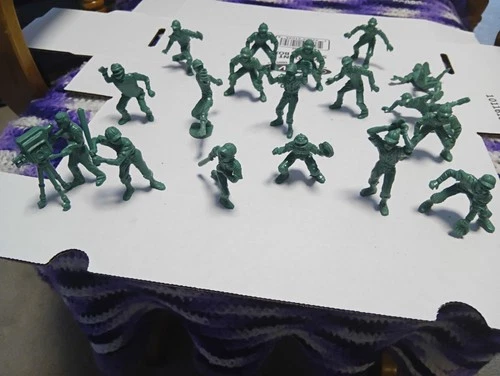 Vtg. Lot of Marx Baseball Player Plastic Figures 1960s 18 Figures Camera Man,