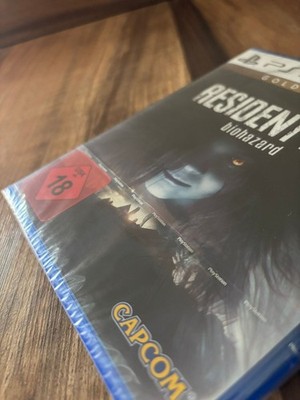 PlayStation 5   Resident Evil 7: Biohazard Gold Edition   Neu