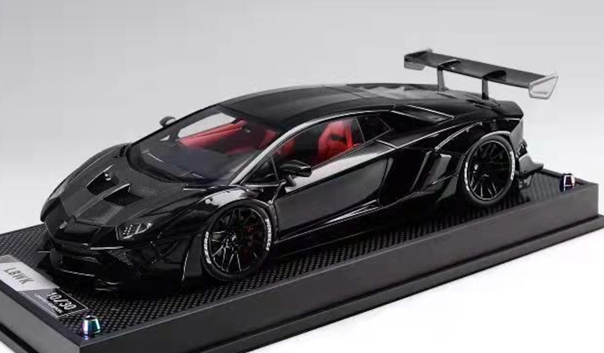 1/18 Timothy & Pierre Lamborghini Aventador 2.0 Liberty Walk