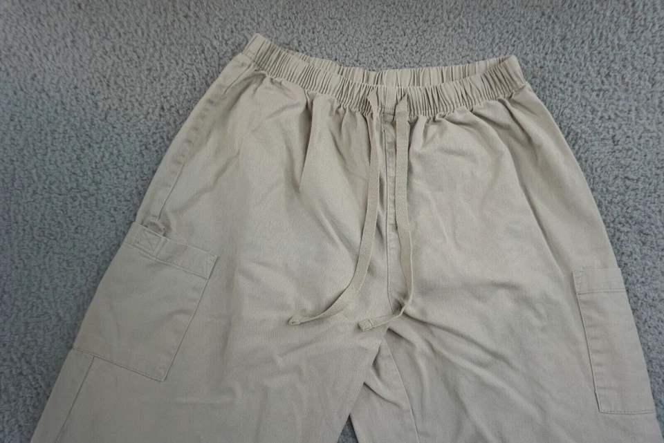 BASIC EDITIONS Cargo Shorts Women Size Medium Beige - Image 3 of 4