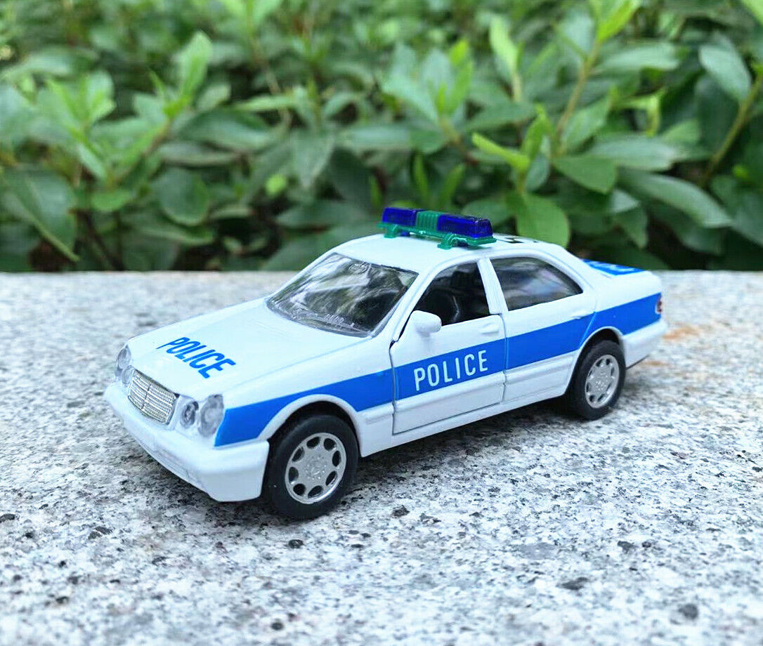 Welly 9723 Mercedes Benz Diecast Police Car Pojazd Nowy bez pudełka
