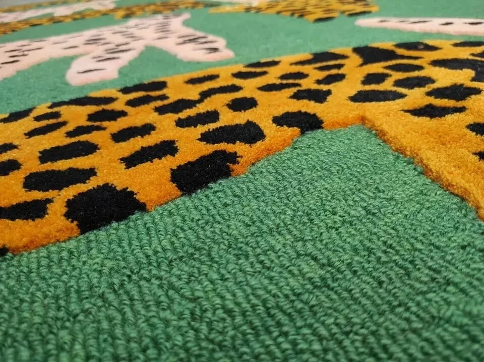 Anthropologie Design Catwalk Dark Green Hand Tufted 100% Wool Soft Area Rug 8x10 - Image 2 of 4