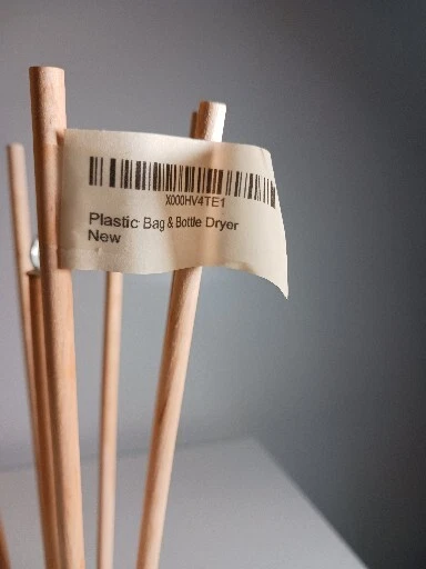 Secador de biberones de madera y estante para bolsas de plástico Foto 2 de 3