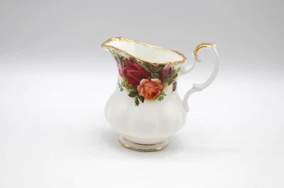 Milchkännchen von Royal Albert Old Country Roses - Bild 1 von 2