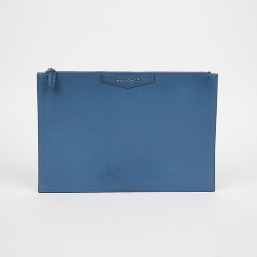 Givenchy Antigona Large Clutch 147599426