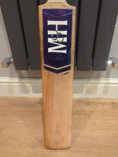 M&H Millichamp and Hall C100 Size 6 Cricket Bat - Free M&H Bat Cover