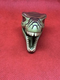 Lego figure Tyrannosaurus Rex (Head Only) from set 5887 Dino Defense HQ